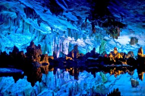 LEYU SPORTS中国官方网站-中国三人女篮进攻防守更加均衡，中国女篮三人篮球战绩