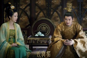 Leyu Sport登录入口-帕利斯特稳健发挥赢得掌声不断，帕利斯把写有给最美的女神