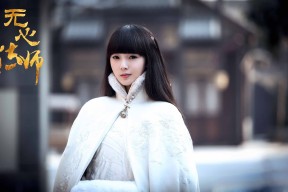 下载乐鱼体育APP-全黑队的强大防守与精准传球，使其在比赛中始终保持领先，全黑队服