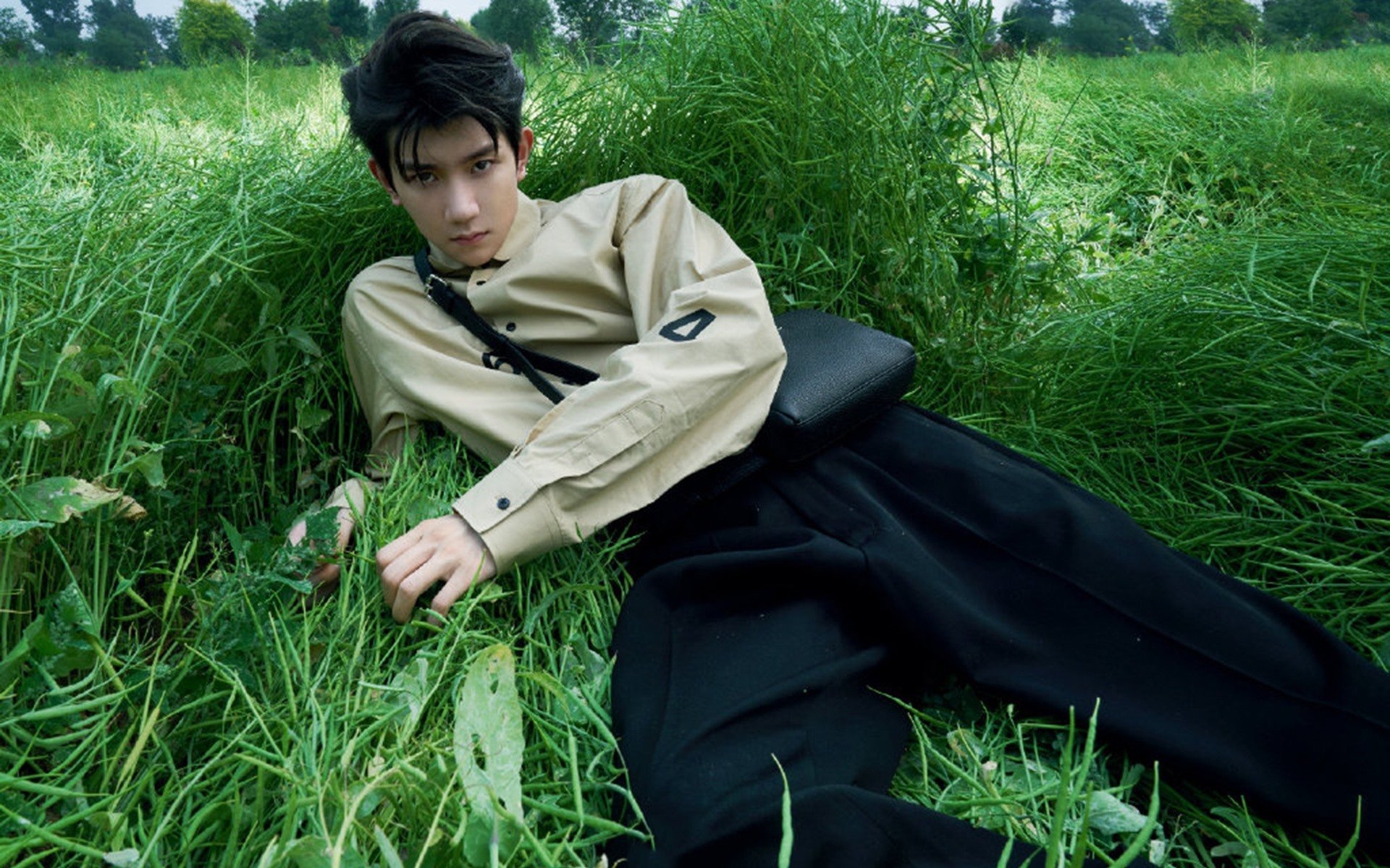 跳水初赛中立代表队A状态逐步提升,跳水参赛选手